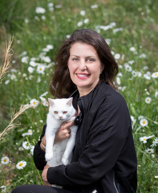 Erin Davis, DVM Erin Davis, DVM